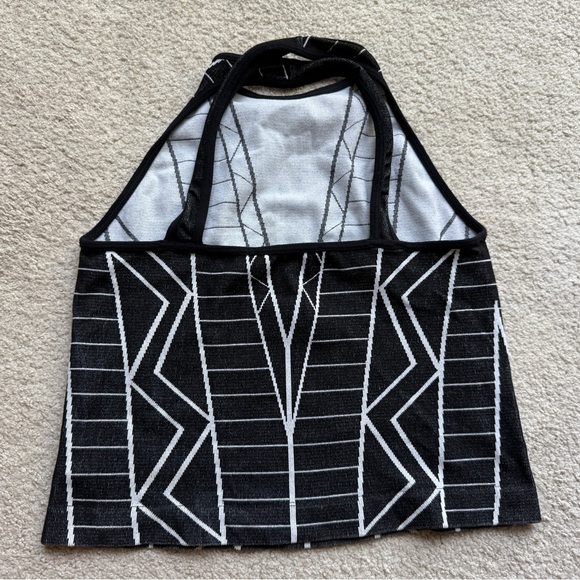 Womens BCBGeneration Black White Pattern Crop Knit Tank Top BCBG Sleeveless M/L - Picture 10 of 12